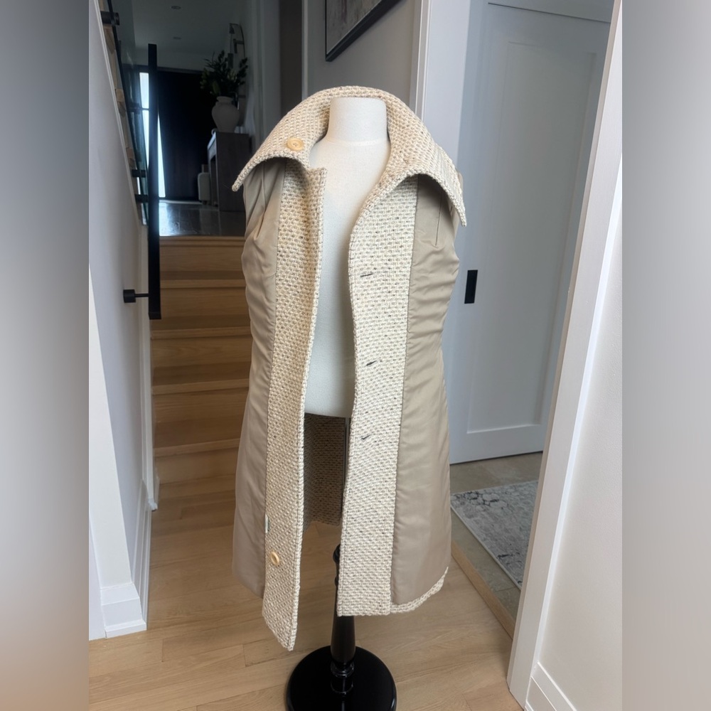Martoni Wool Coat Beige Textured Button Front Made in Canada Size 10 - Picture 5 of 8
